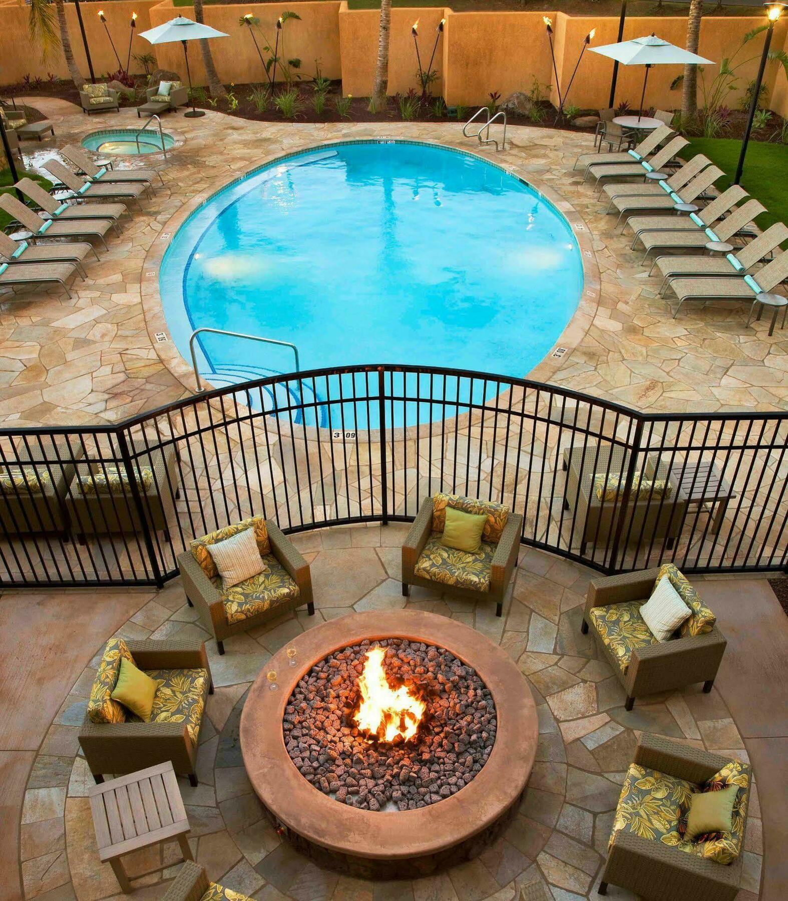 Готель Courtyard By Marriott Maui Kahului Airport Екстер'єр фото